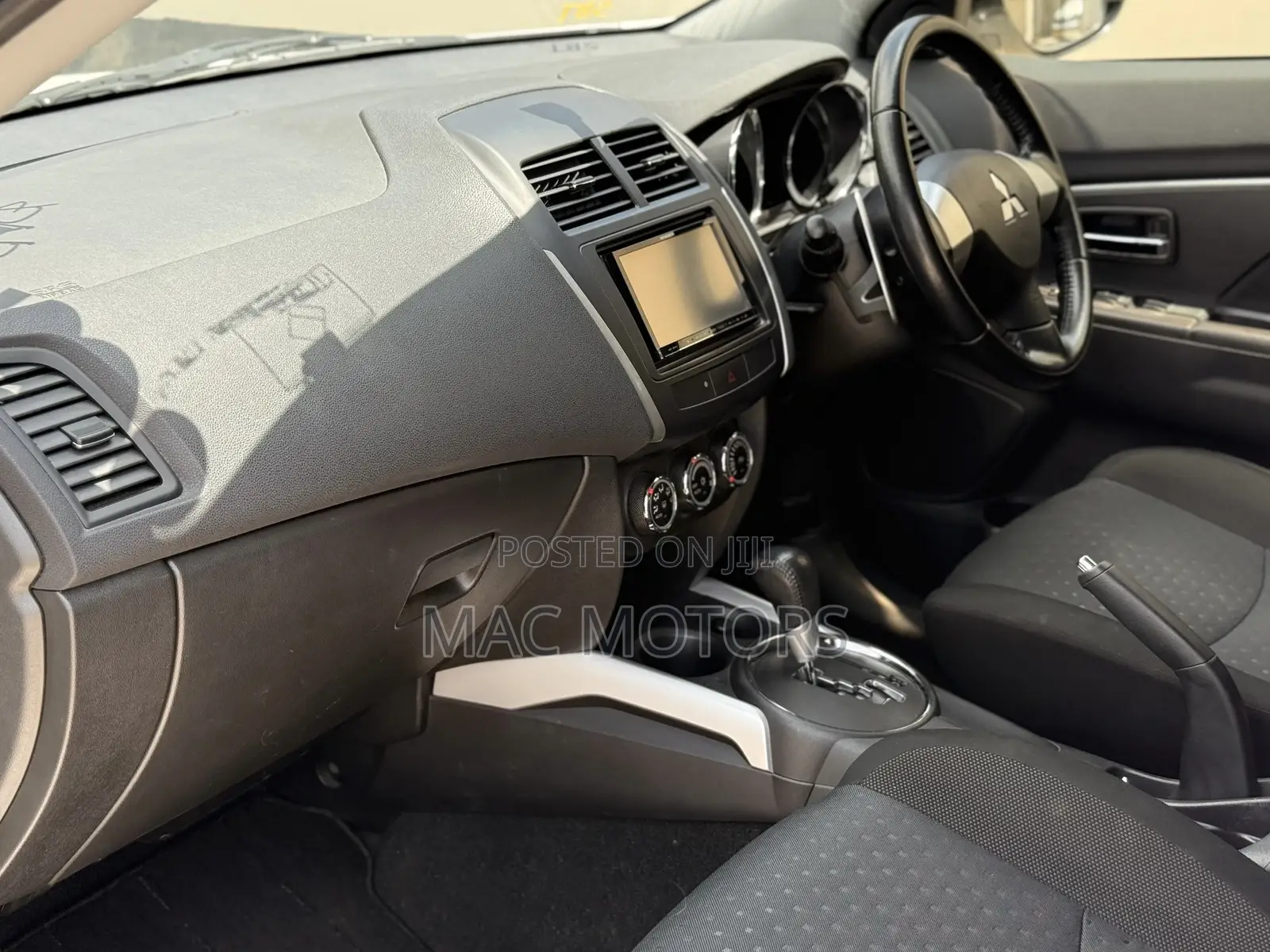 Mitsubishi RVR 2.0 2012 White