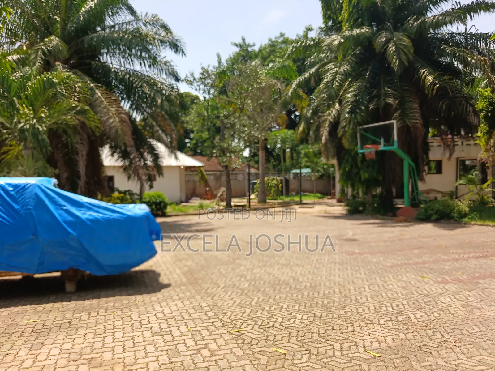 9bdrm House in Excela Joshua, Mikocheni for sale