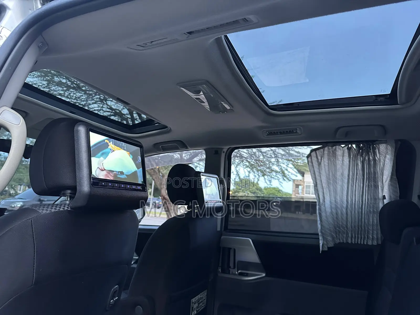 Toyota Noah 2008 Silver