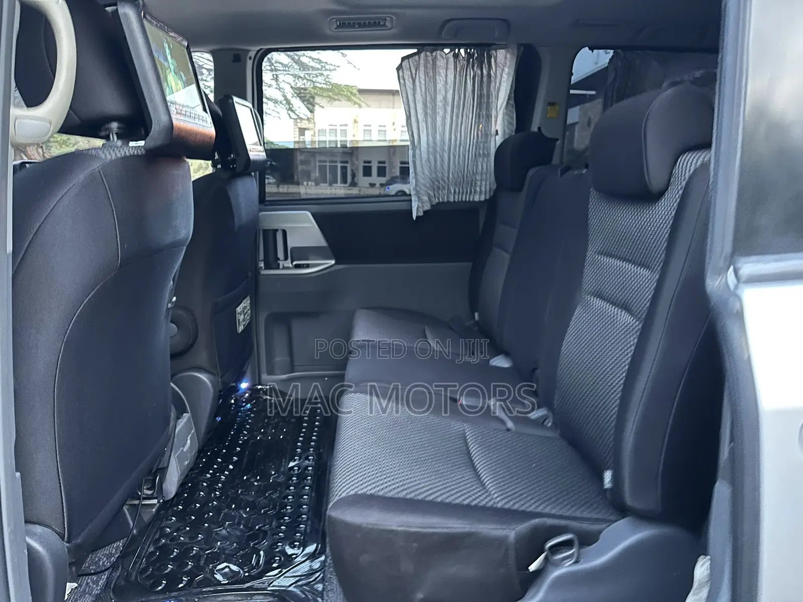 Toyota Noah 2008 Silver
