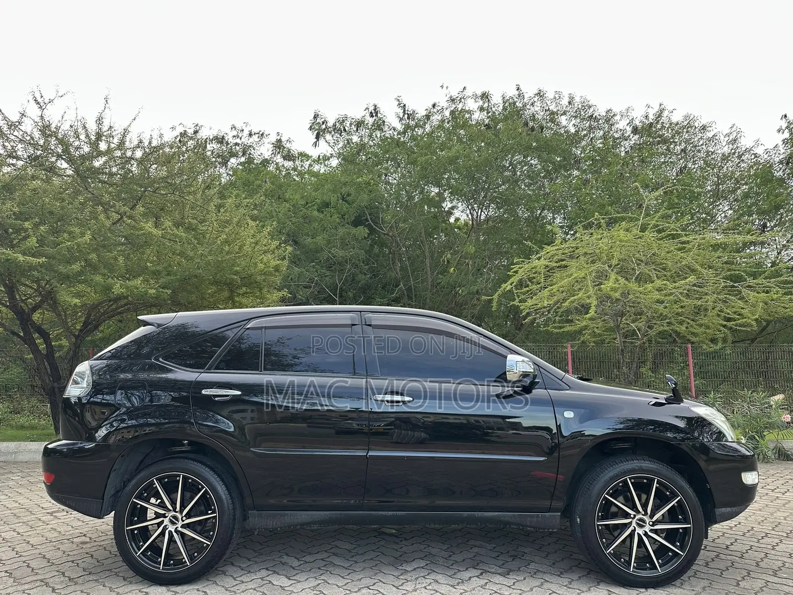 Toyota Harrier 2012 Black