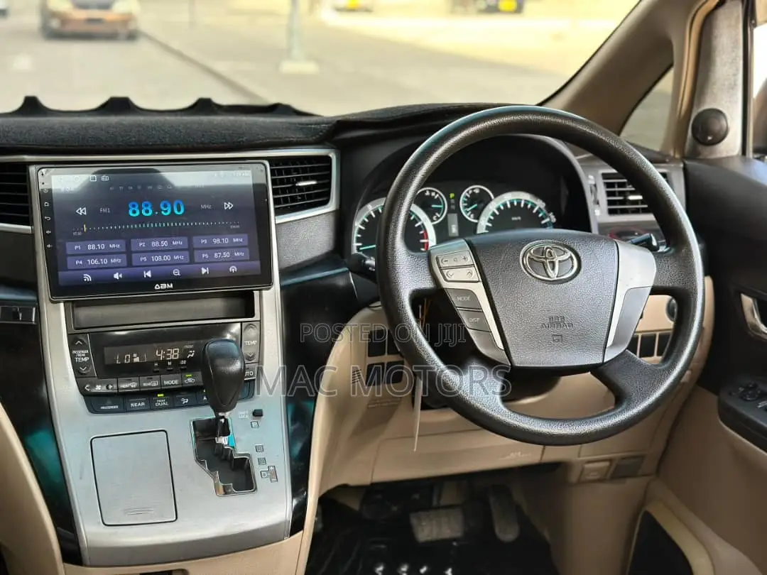 Toyota Alphard 2008 White