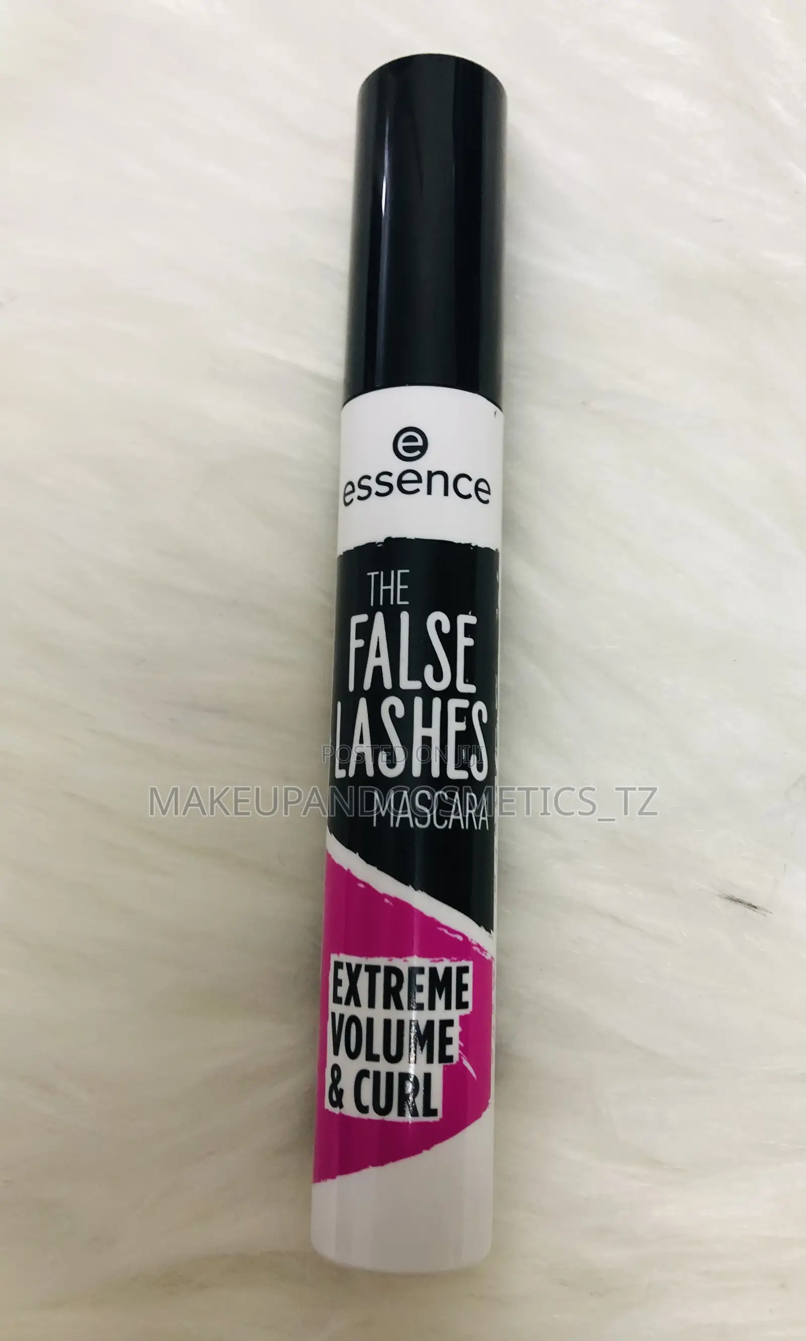 Essence False Lashes Extreme Volume Curl