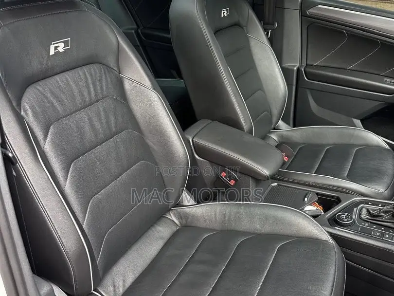 Volkswagen Tiguan 2.0T SE R-Line Black AWD 4MOTION 2020 White