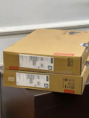 New Laptop Lenovo LOQ 15ARP9 24GB Intel Core I7 SSD 512GB