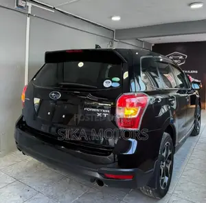 Subaru Forester 2015 Black