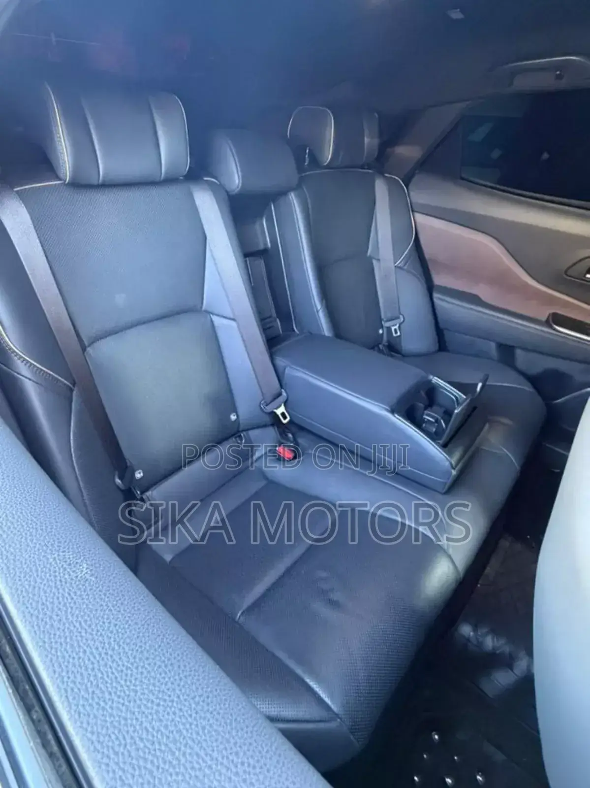 Toyota Crown 2023 Black