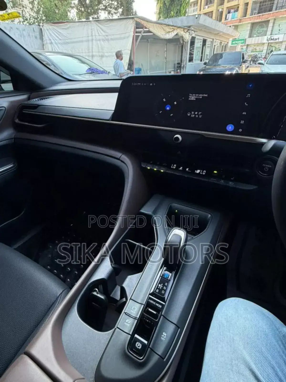 Toyota Crown 2023 Black
