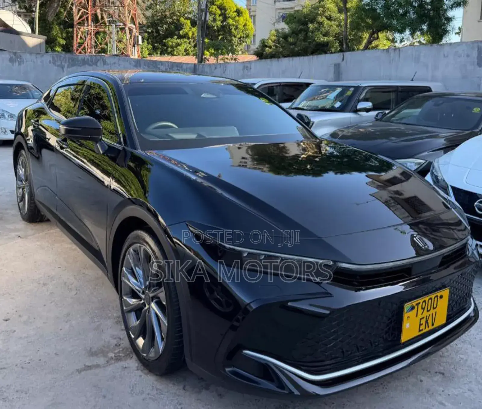 Toyota Crown 2023 Black