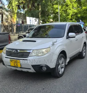 Subaru Forester 2.0D X 2009 White