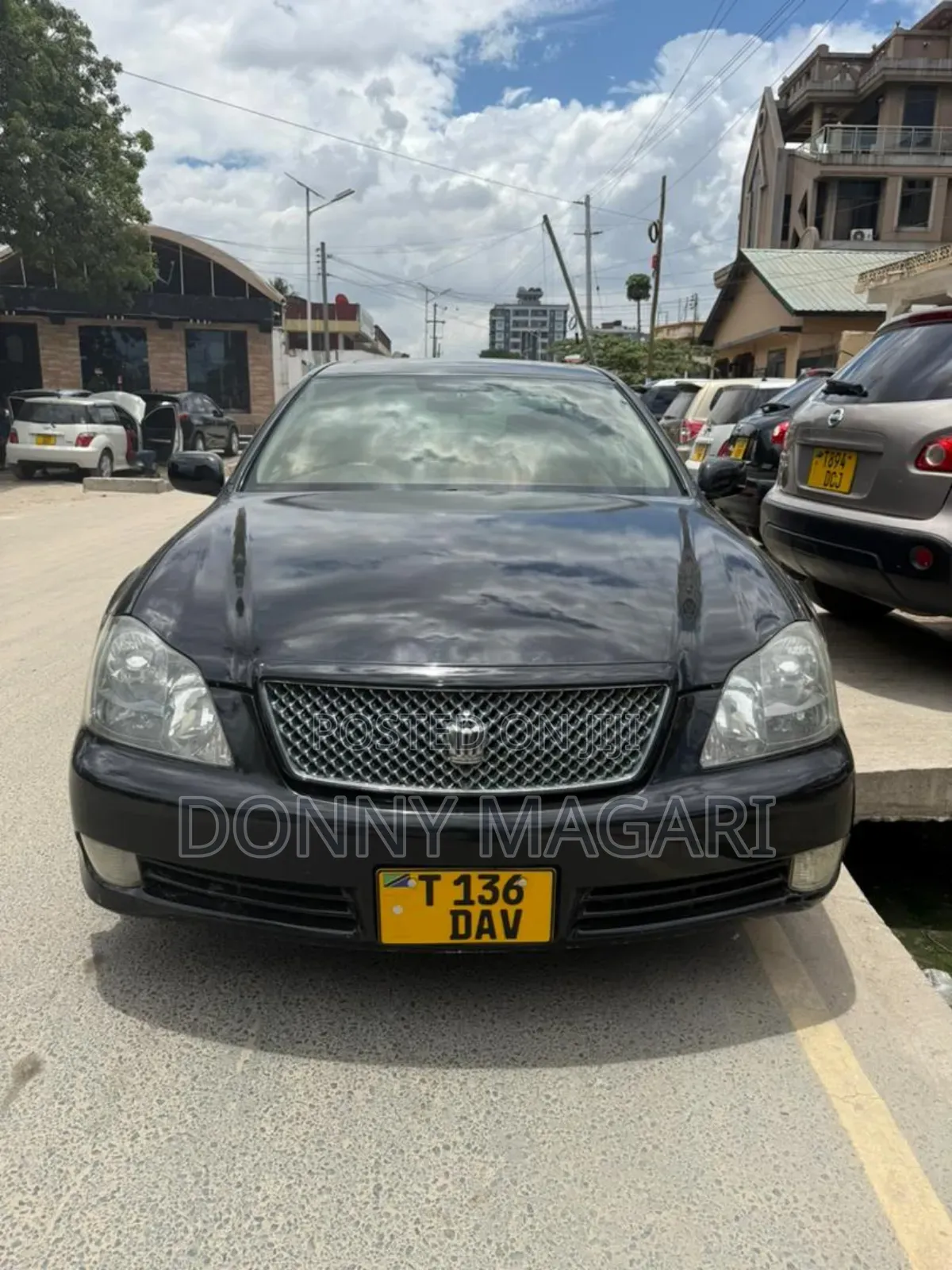 Toyota Crown 2006 Black