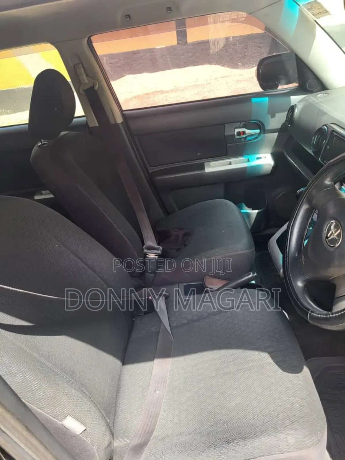 Toyota Corolla Rumion Hatchback 1.5 FWD 2009 Black