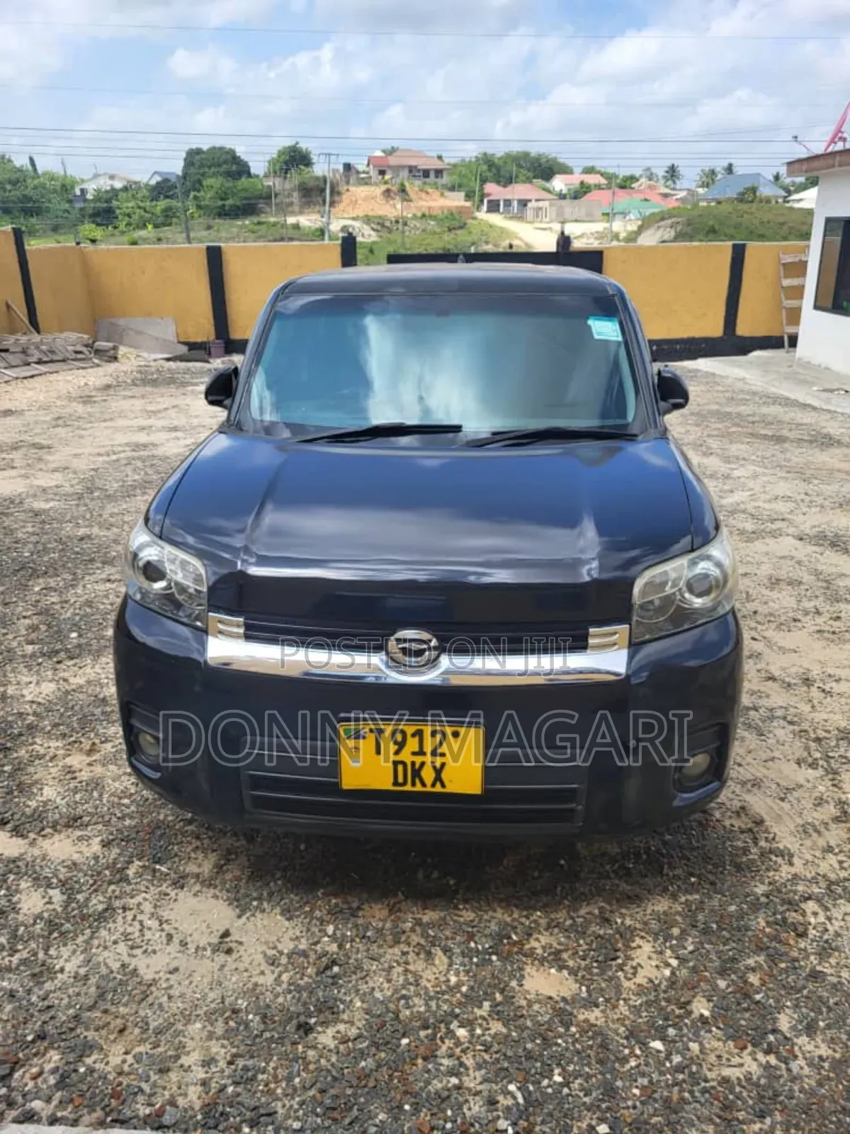 Toyota Corolla Rumion Hatchback 1.5 FWD 2009 Black