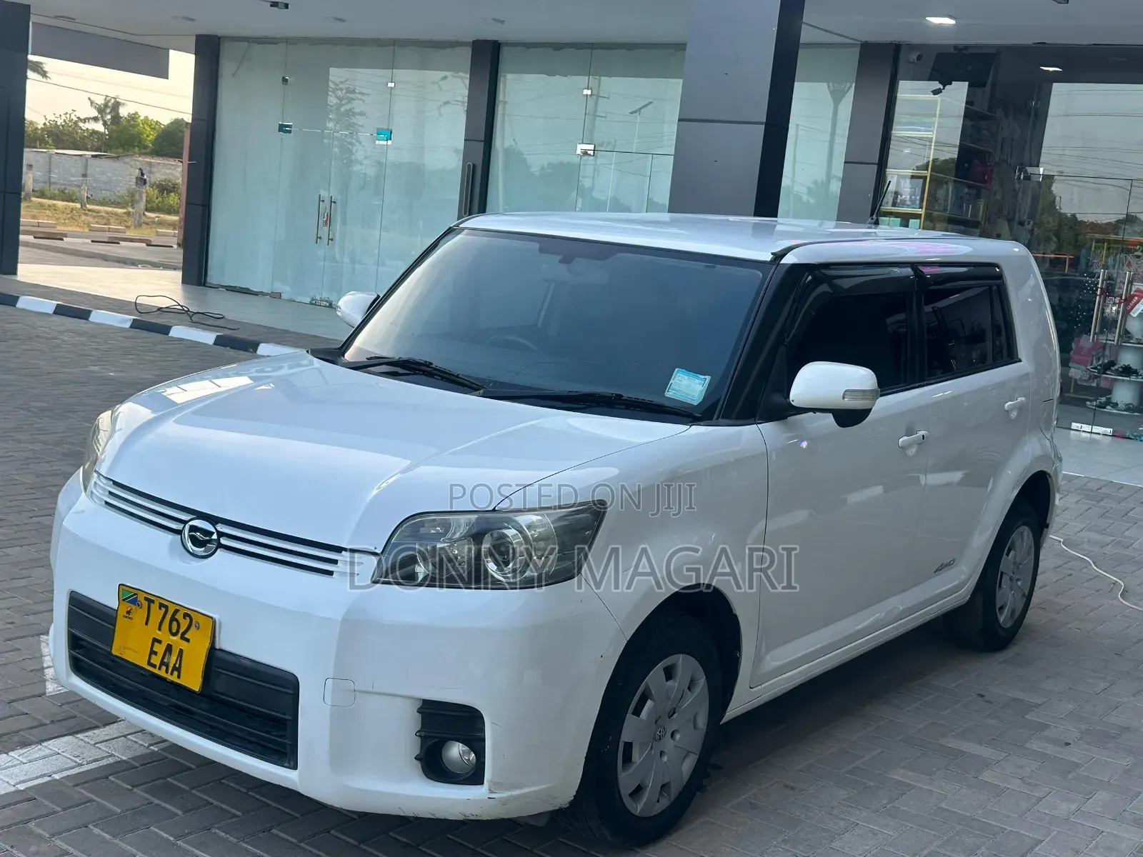 Toyota Corolla Rumion Hatchback 1.8 AWD 2008 White