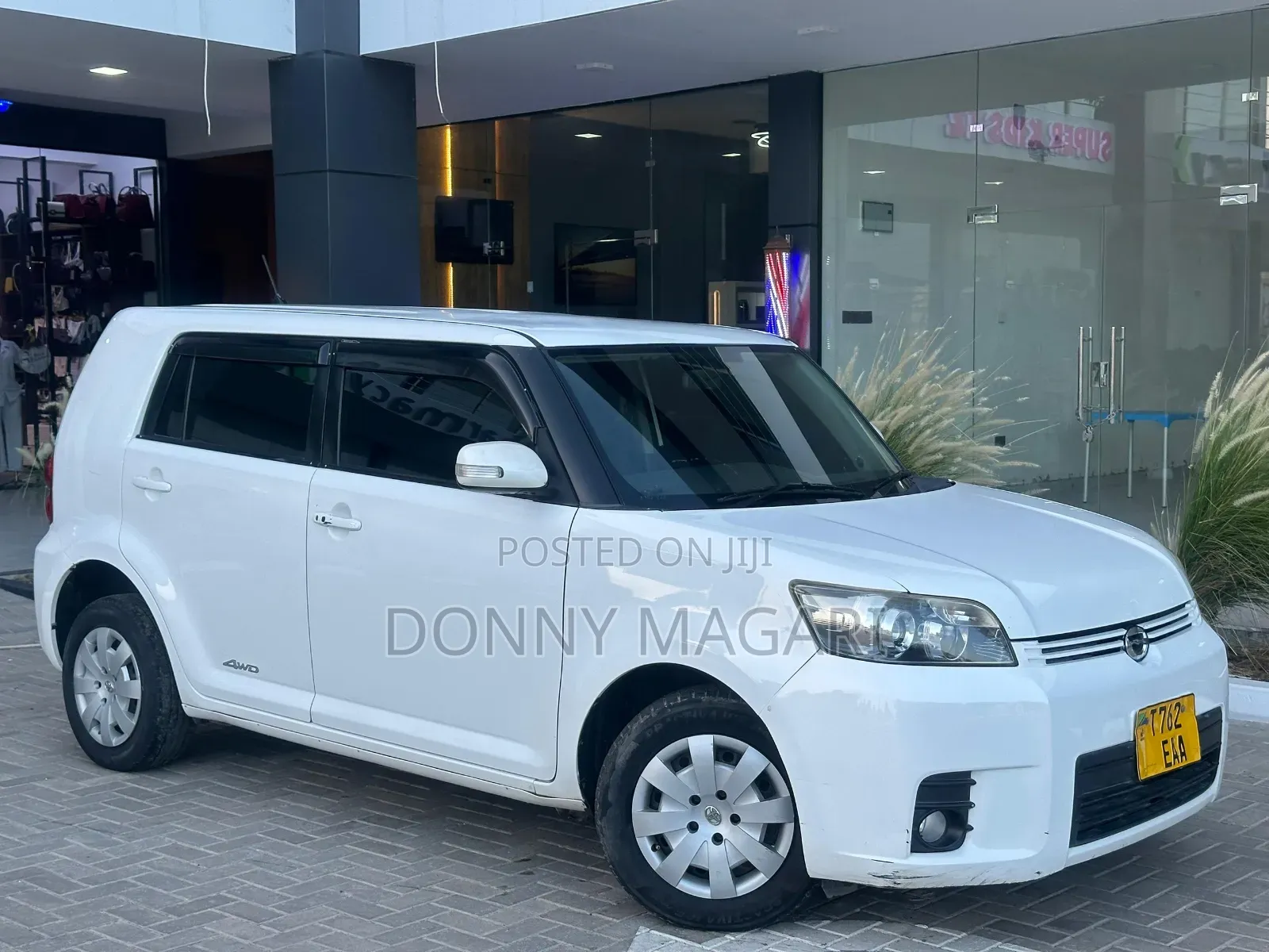 Toyota Corolla Rumion Hatchback 1.8 AWD 2008 White