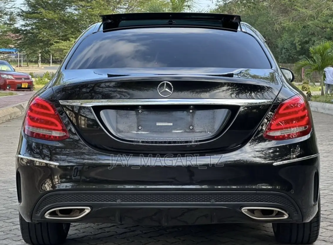 Mercedes-Benz C-Class 2014 Black