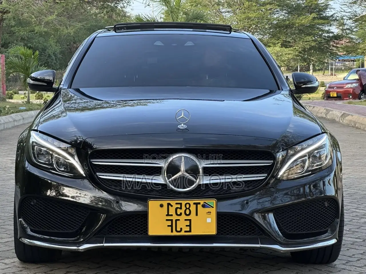 Mercedes-Benz C200 2014 Black