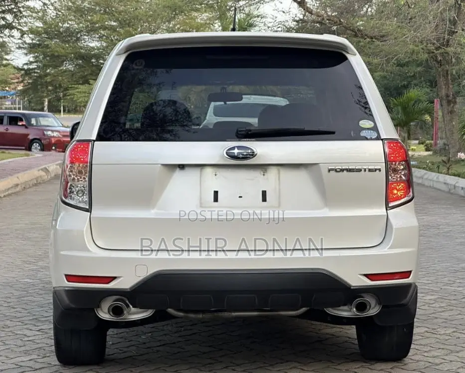 Subaru Forester 2010 White