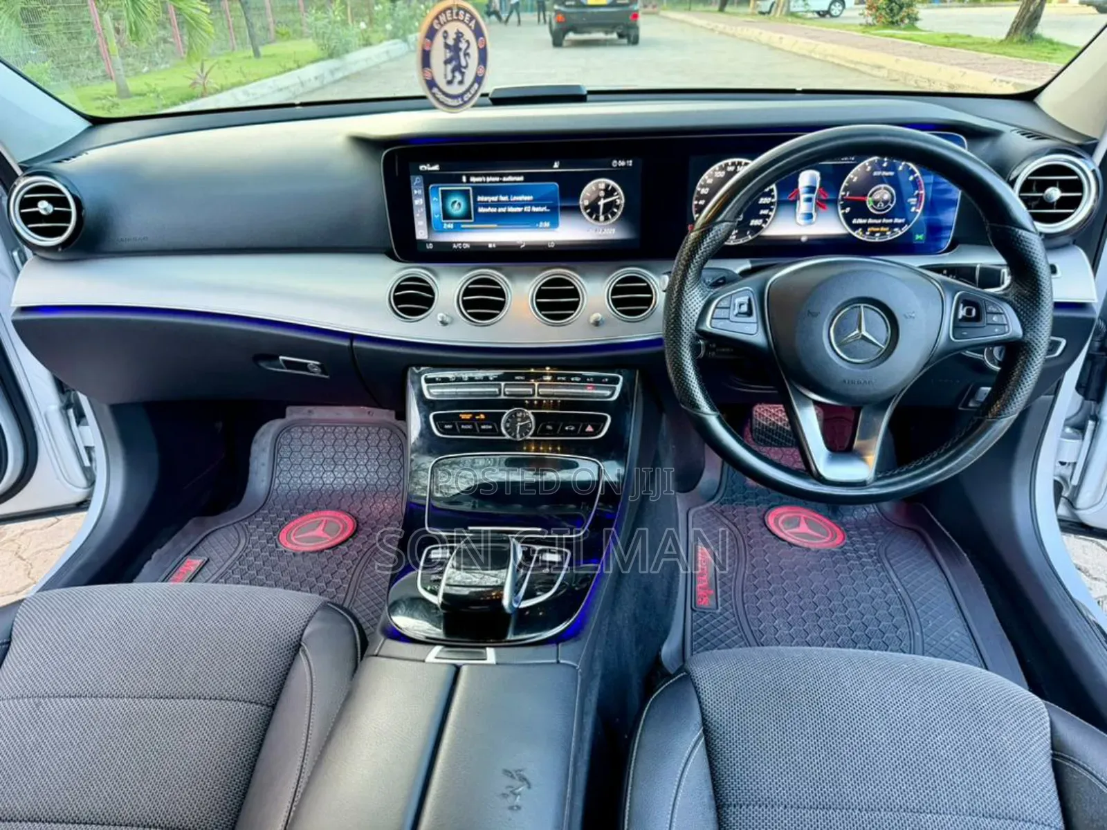 Mercedes-Benz E200 2017 Silver