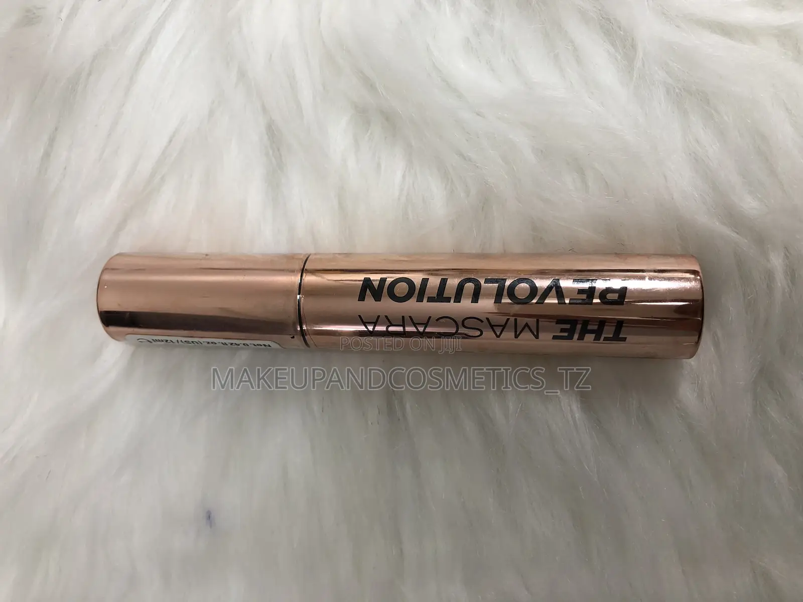 Revolution the Mascara Revolution Black