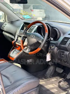 Toyota Harrier 3.0 V6 4WD 2004 Silver
