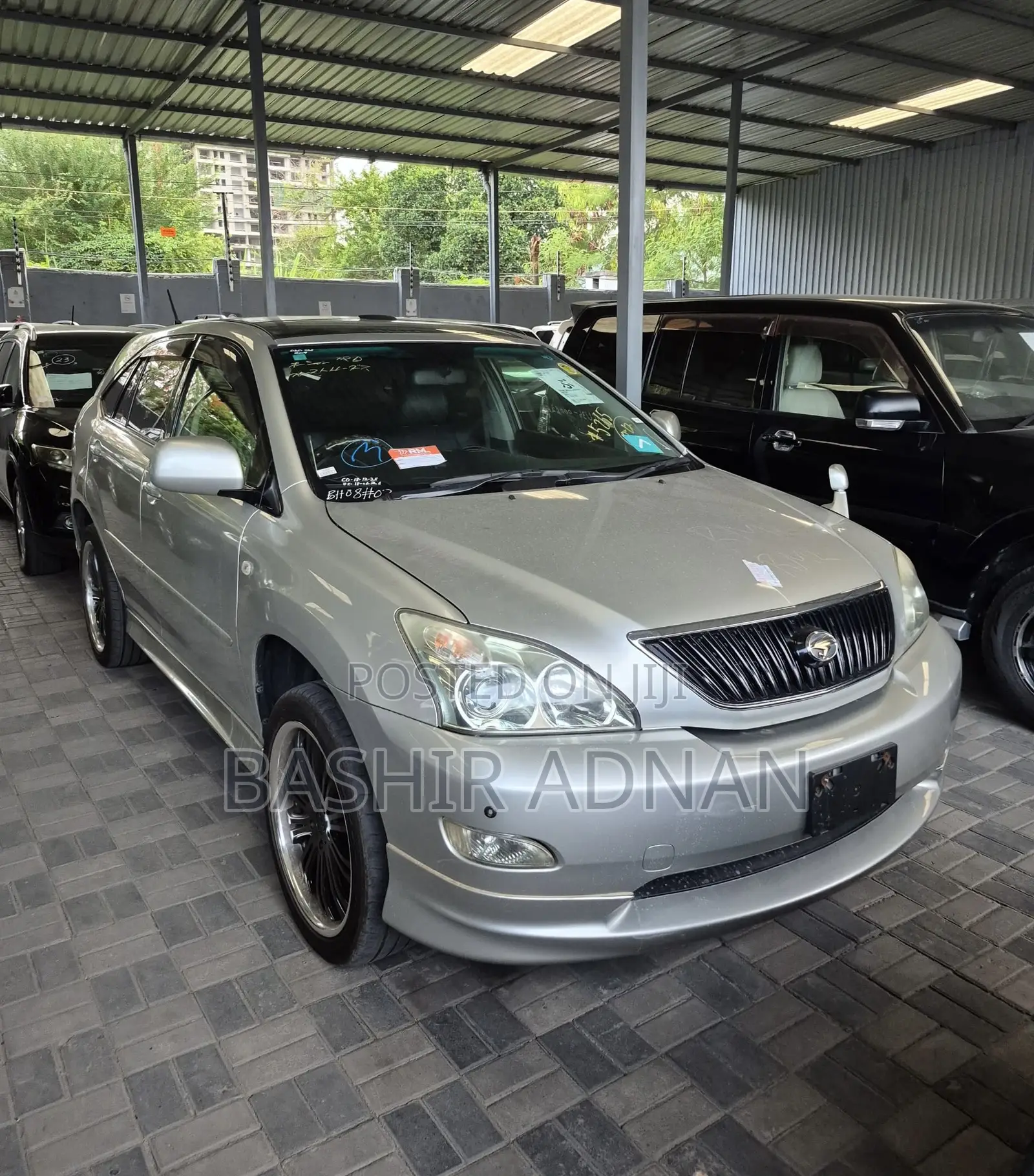 Toyota Harrier 3.0 V6 4WD 2004 Silver