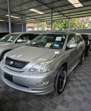 Toyota Harrier 3.0 V6 4WD 2004 Silver