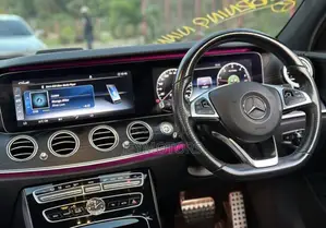 Mercedes-Benz E200 2016 Black