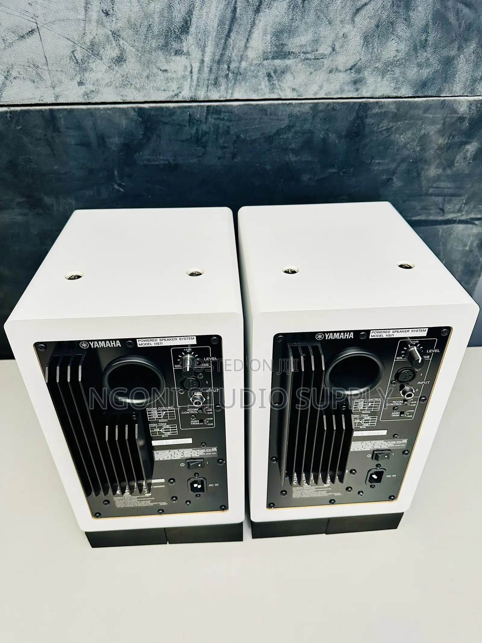 Brand New Yamaha Hs7i Powered Studio Monitor Speaker