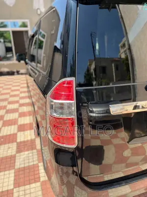 Toyota Noah 2009 Black