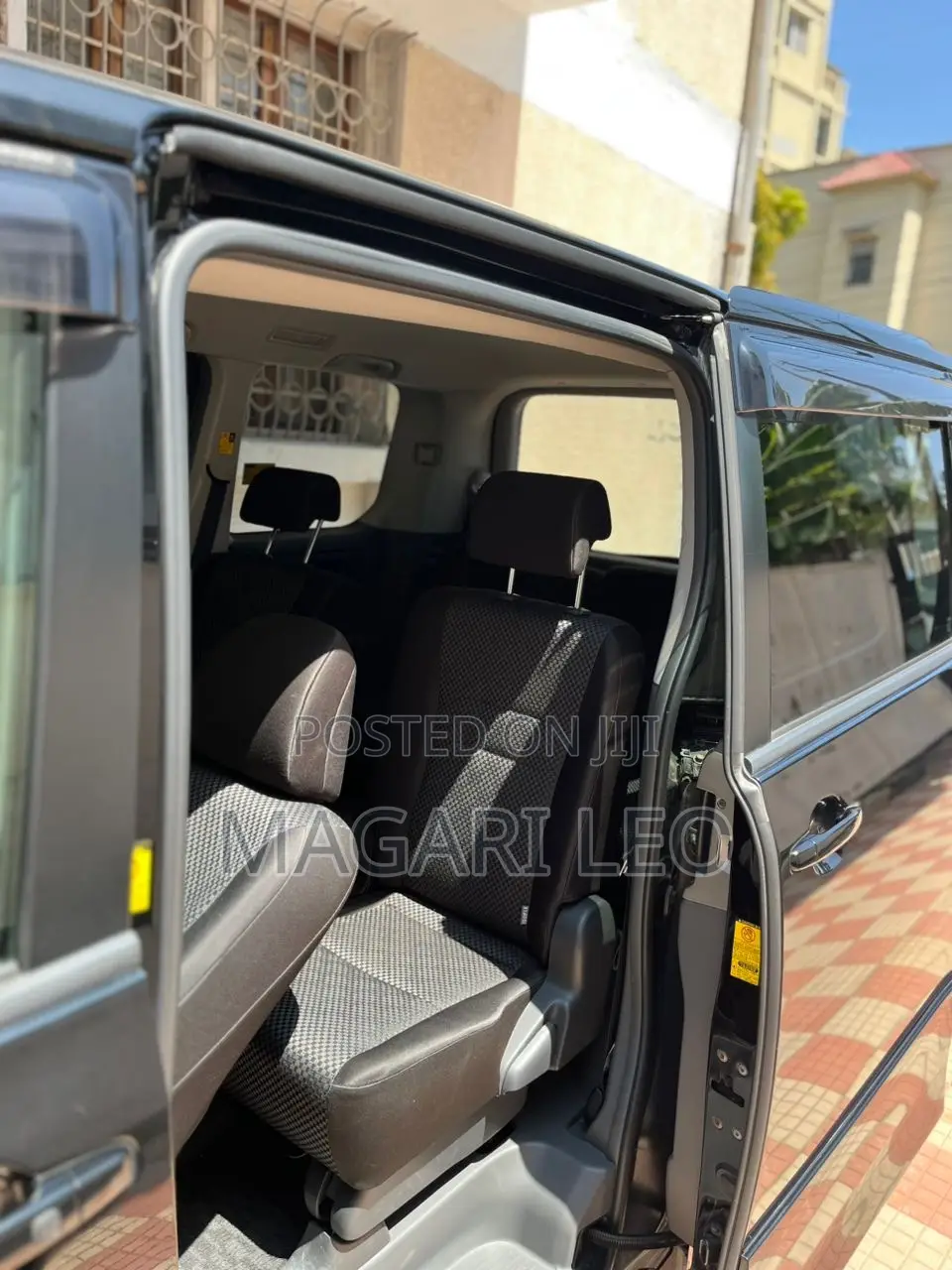 Toyota Noah 2009 Black