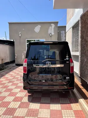 Toyota Noah 2009 Black