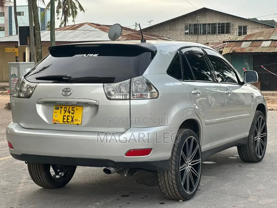 Toyota Harrier 2006 Silver