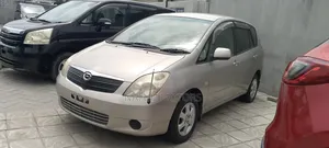 Toyota Corolla Spacio 2002 Gold