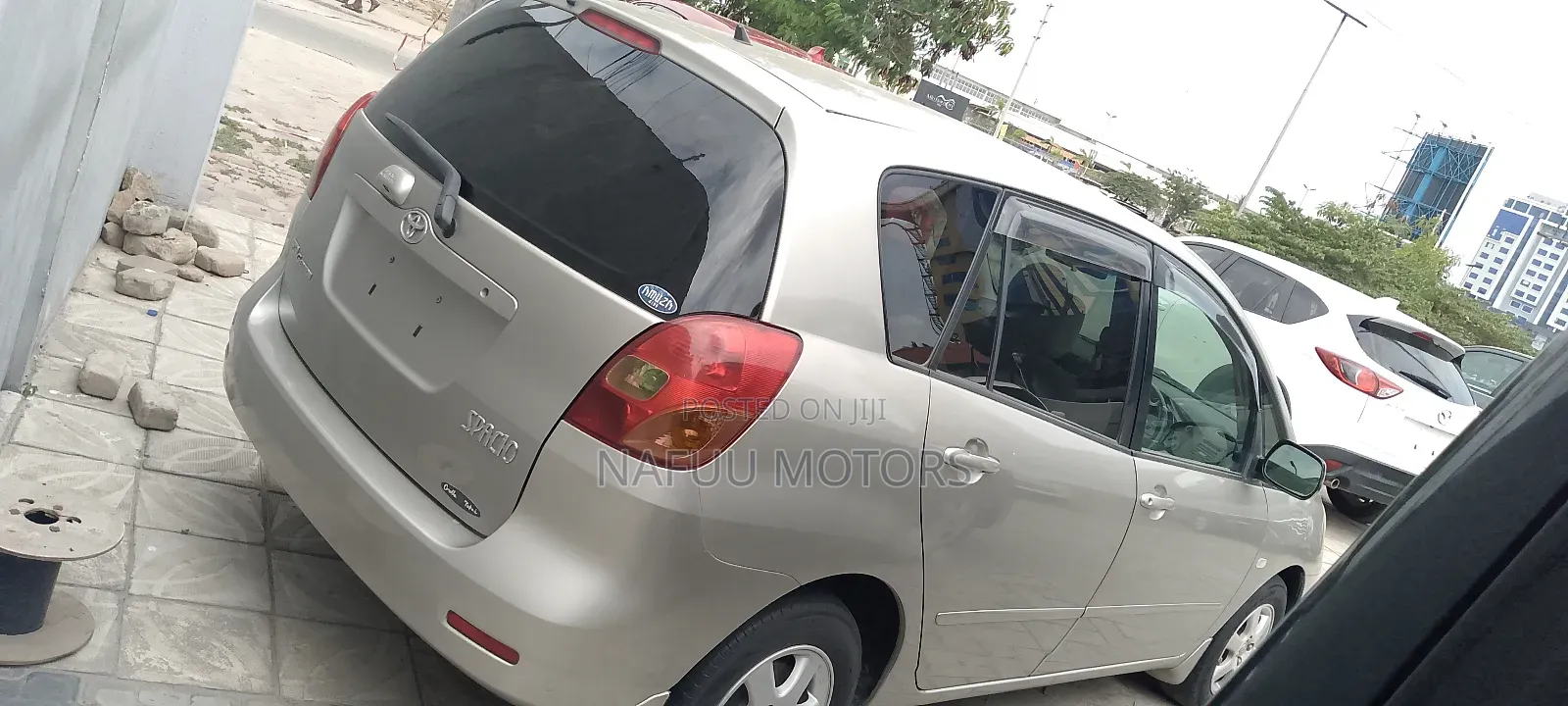 Toyota Corolla Spacio 2002 Gold