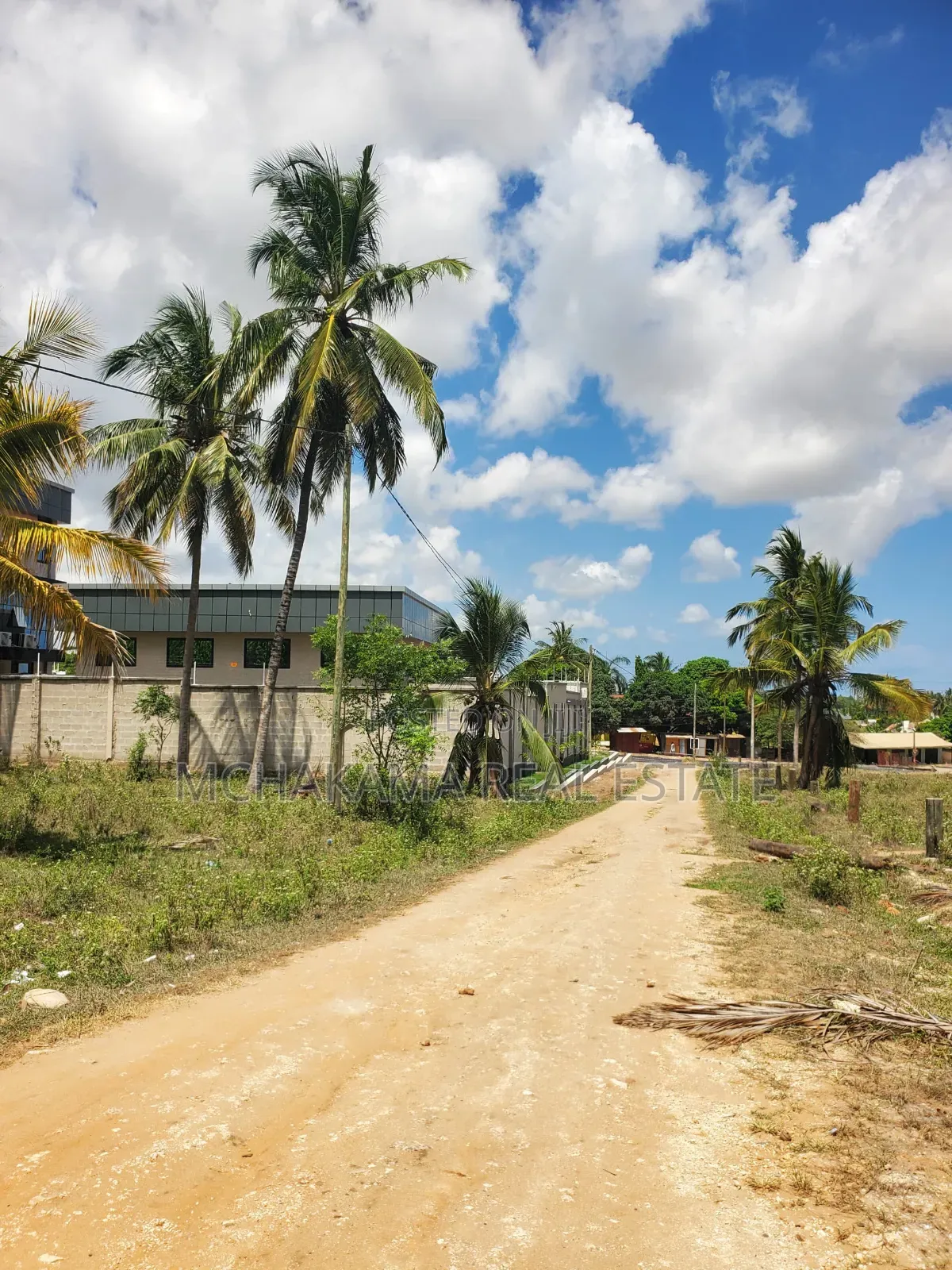 4bdrm House in Mchakama Real Estate, Chamazi for sale