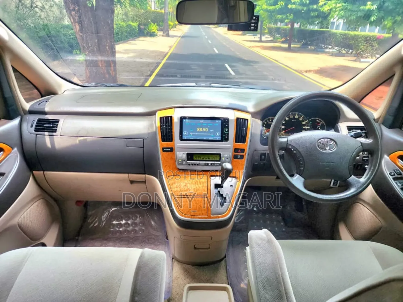 Toyota Alphard 2.4 Petrol FWD 2007 Black