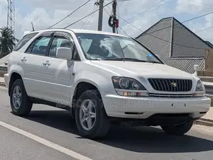 Toyota Harrier 1999 White