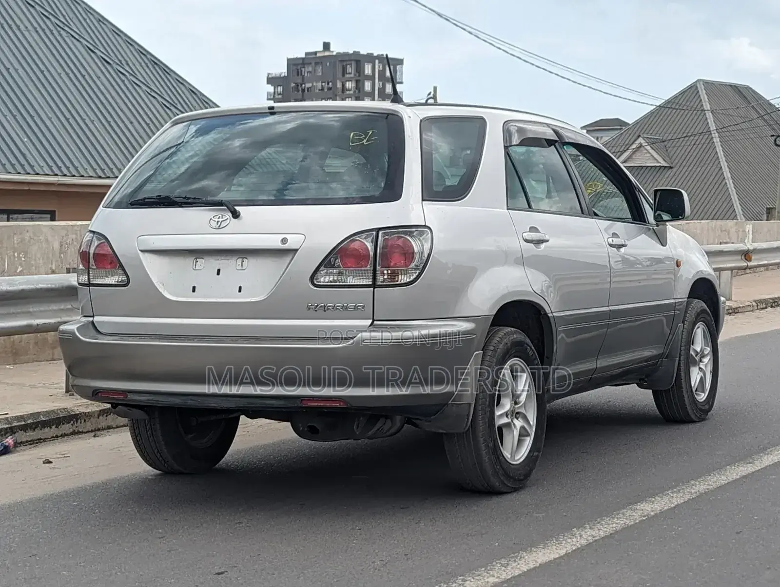 Toyota Harrier 1999 Silver