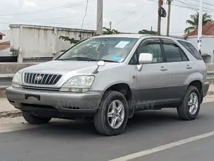 Toyota Harrier 1999 Silver