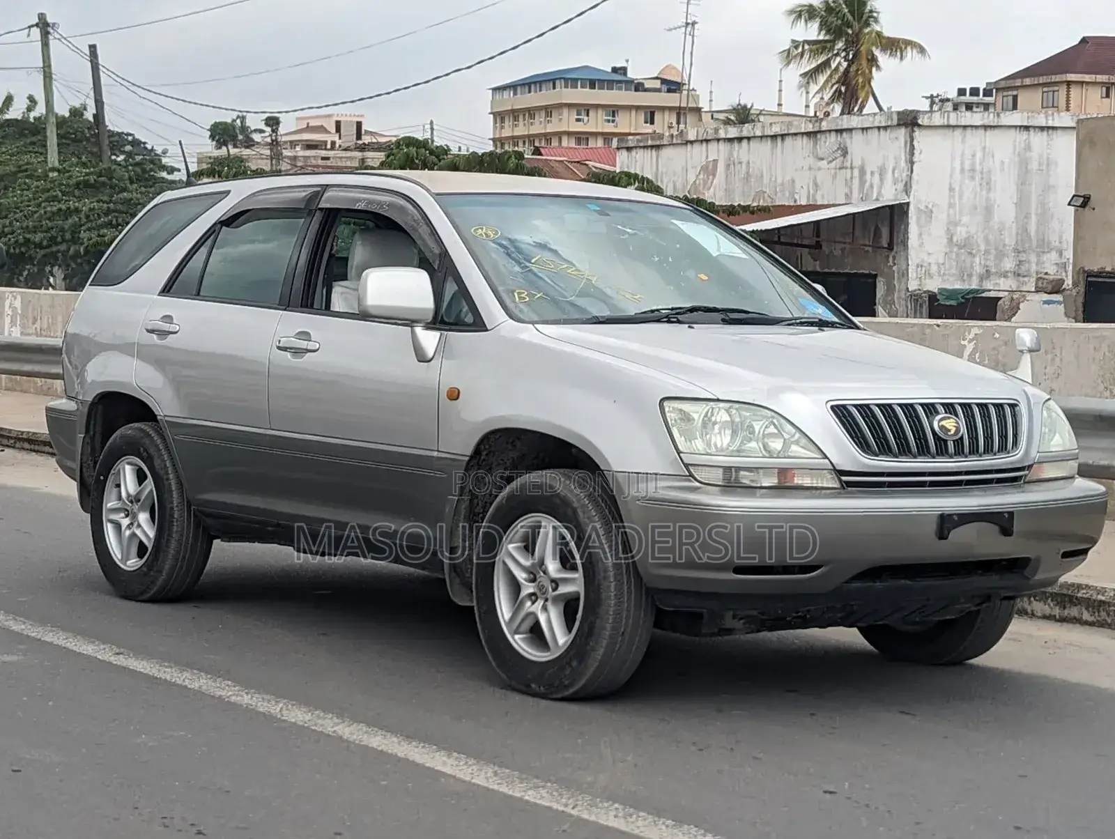 Toyota Harrier 1999 Silver