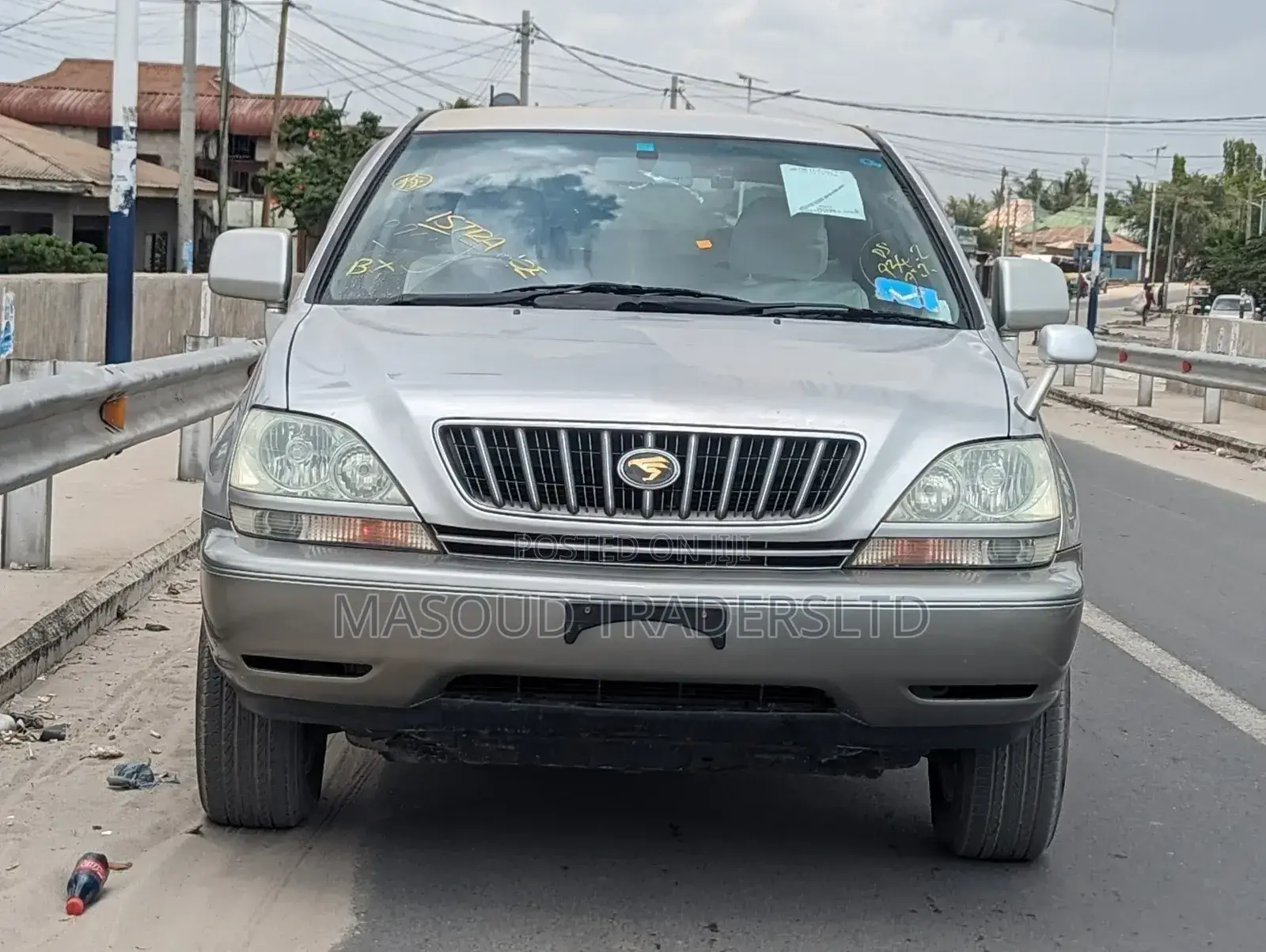 Toyota Harrier 1999 Silver