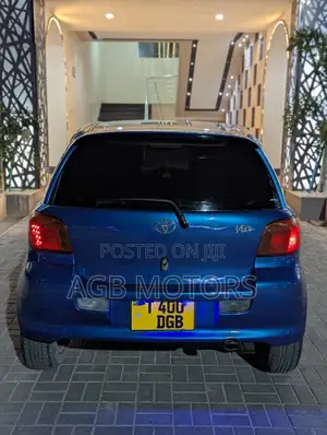 Toyota Vitz 1.3 FWD 3dr 2002 Blue