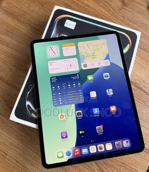 New Apple iPad Pro 13 (2025) 256 GB