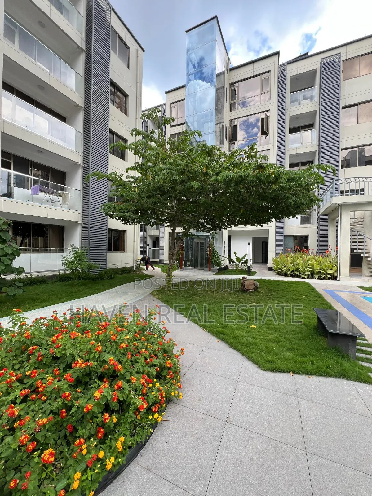 3bdrm Apartment in Masaki for sale