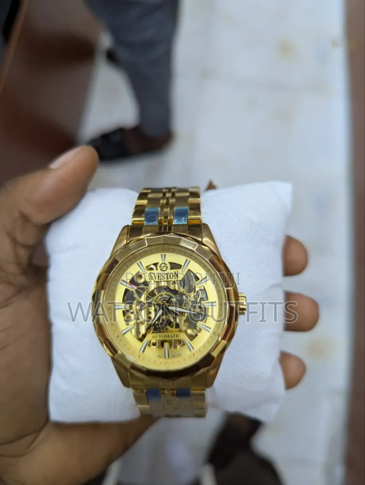 Watches or Saa Ambazo Ni Sventon Automatic Kabisa