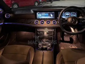 Mercedes-Benz E200 2020 Gray