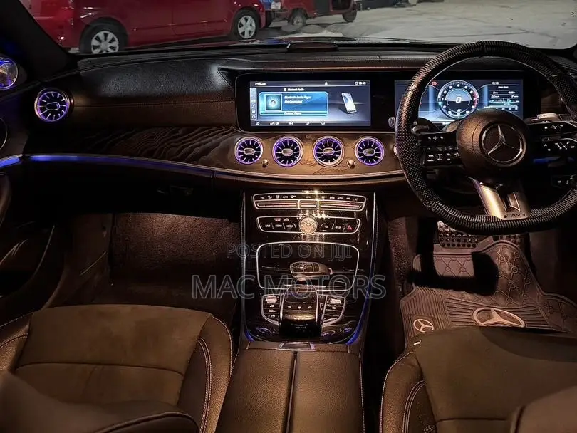 Mercedes-Benz E200 2020 Gray