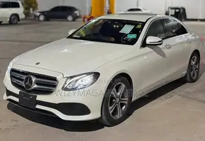 Mercedes-Benz C-Class 2016 White