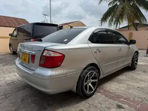 Toyota Premio 1.8 FWD 2004 Silver